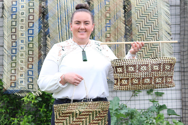 Estelle Waaka: Tauira - Ngā Mahi ā te Whare Pora - Weaving Toi Paematua - Diploma in Māori and Indigenous Art
