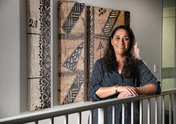 Midge Te Kani -  Kaiako