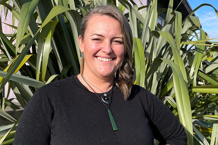 Kaiako: Laurette Madden-Morehu